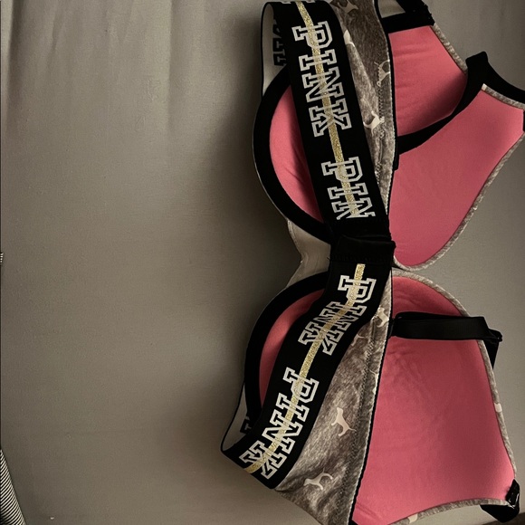 Pink Bra - Picture 3 of 4